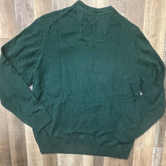 IZOD V-neck Sweater - Picture 3 of 6